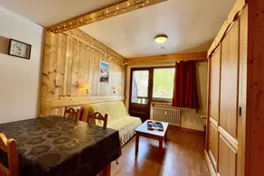Warm Family Apartment - Image 3