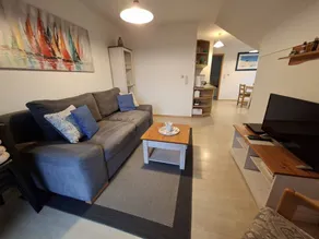 Komfortable 2-Zimmer Wohnung mit überdachtem Balkon in Lemkenhafen - Image 3