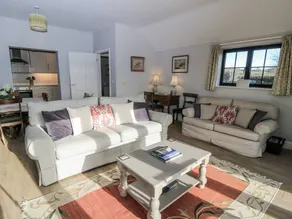 Casa rural ideal para familias con jardín | Admite perro - Image 2