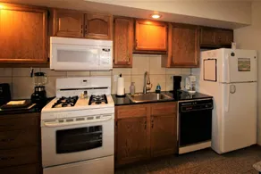 Flat with BBQ | City view - Image 4