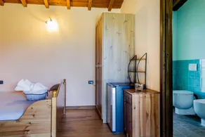 Room 'Libeccio' with Shared Pool and Air Conditioning - Image 5