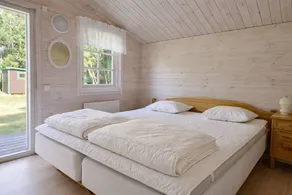 Chalet avec sauna, piscine privée et terrasse | Vue nature - Image 3