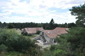 Holiday home with terrace & garden | Garden view - Image 2