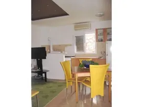 Nice house with barbeque & garden - Image 3