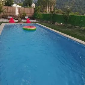 Children-friendly ample villa with barbecue & private pool | Mountain view - Image 3