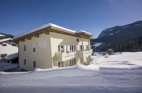 Family-friendly beautiful holiday apartment with garden, sauna & terrace - Image 2