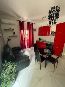 Apartments Mavi - Two-Bedroom Apartment with Terrace and City View - Image 3