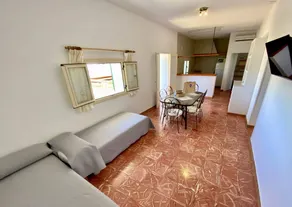 Charming holiday apartment with terrace - Image 4