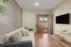 House with BBQ & pool - Image 4