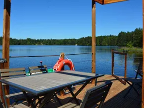 Chalet mit Terrasse und Garten - Image 2