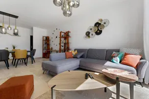Holiday home with pool, garden & terrace - Image 3