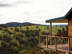 Secluded Cabin Rental with Views of Blue Mountains near Mudgee, New South Wales - Image 5