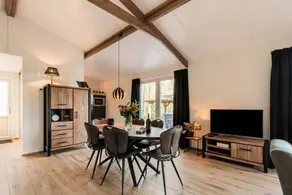 Lovely holiday home with terrace | Nature view - Image 4
