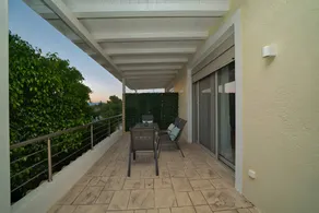 Fully equipped pleasant flat with hot tub, private pool & terrace | Sea view | Pets are welcome - Image 4