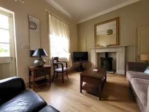 Wonderful holiday home with terrace & garden | Next to National Railway Museum | Pets allowed - Image 4