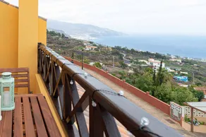 Appartement de vacances avec piscine | Vue montagne - Image 2