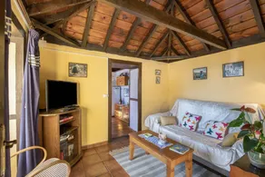 Country House 'Asuncion' with Sea View, Private Garden and Wi-Fi - Image 3