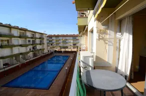 Appartement avec piscine - Image 5