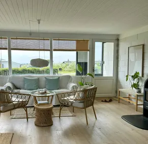 Beach hotel inspired holiday home by Limfjorden - Image 3