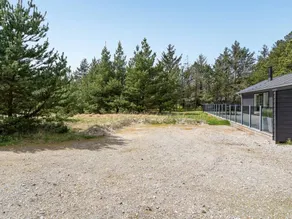 Kinderfreundliches geräumiges Ferienhaus mit Terrasse - Image 2