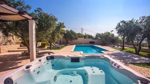 Flat with barbeque, terrace & garden | Mountain view - Image 3
