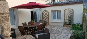 House with barbecue & terrace - Image 2