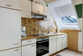 Apartment 'Haus Barbara' with Shared Garden, Balcony and Wi-Fi - Image 5