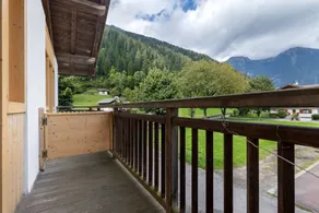 Room 'Camera Doppia N 4' with Mountain View, Shared Garden and Wi-Fi - Image 2
