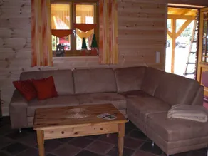 Children-friendly holiday home with barbeque, terrace & garden - Image 2