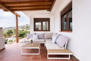 Family-oriented lovely villa with garden, terrace & barbeque - Image 3