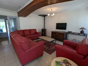Gemütliches Ferienhaus in Nargis mit Privatem Parkplatz, Nahe Paris - Image 3