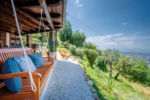 Villa in Pescia with Tuscan Wine Views - Image 4