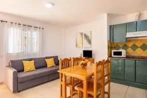 Merveilleux appartement avec terrasse | Plage à proximité - Image 3