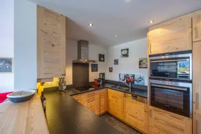 Fully equipped holiday apartment with pool, sauna & hot tub | Next to the ski | Pets are welcome - Image 4