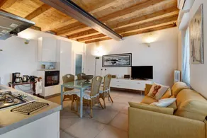 Apartment 'Les Amis' with Private Garden, Wi-Fi and Air Conditioning - Image 3