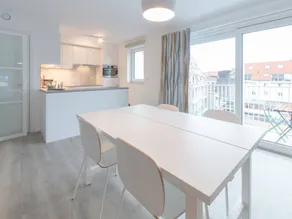 Flat with garden - Image 4