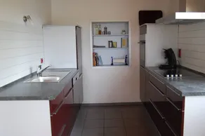 Children-friendly lovely flat with barbeque & garden | Garden view | Dogs allowed - Image 4