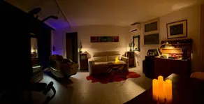 Agradable habitación privada con jacuzzi y sauna | Cerca de la playa - Image 4