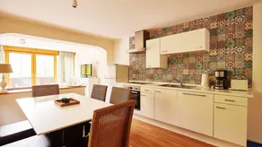Holiday apartment with garden | Garden view - Image 3