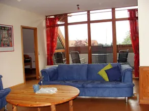 Apartamento vacacional con barbacoa y jardín | Vistas al jardín - Image 3