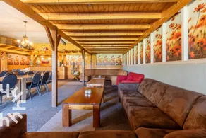 Holiday home with barbecue, terrace & jacuzzi - Image 3