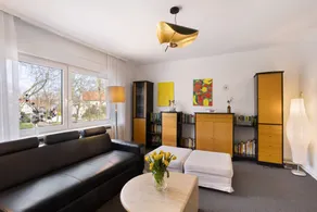 Apartment with 100 sqm, Shared Terrace, Garden, and Wi-Fi - Image 2