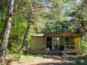 Charmant chalet adapté aux familles avec piscine chauffée et terrasse - Image 5