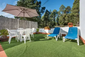 Familienorientiertes tolles Ferienhaus mit Terrasse und schnellem Internet | Bergblick | Perfekt für die Arbeit von Zuhause - Image 2