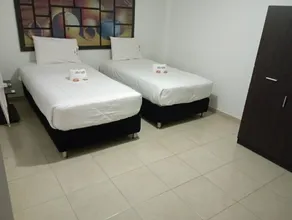 Hotel La Casona del Parque Ubate - Image 5