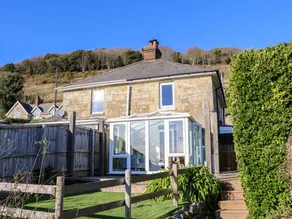 Fully equipped wonderful cottage with garden | Beach view | Close to the beach - Image 4