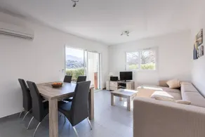 Fully equipped lovely holiday apartment with garden & terrace | Mountain view - Image 2