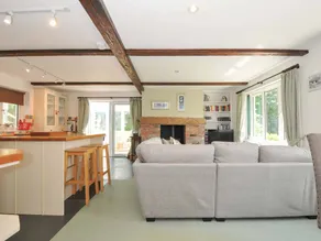Cottage with 2 rooms for 4 persons - Image 5