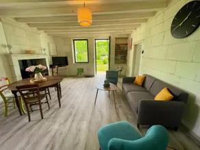 Fully equipped cottage with garden & BBQ - Image 3