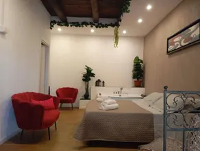 Room 'Suite Con Vasca Idromassaggio - 7' with Sea View, Wi-Fi and Air Conditioning - Image 2